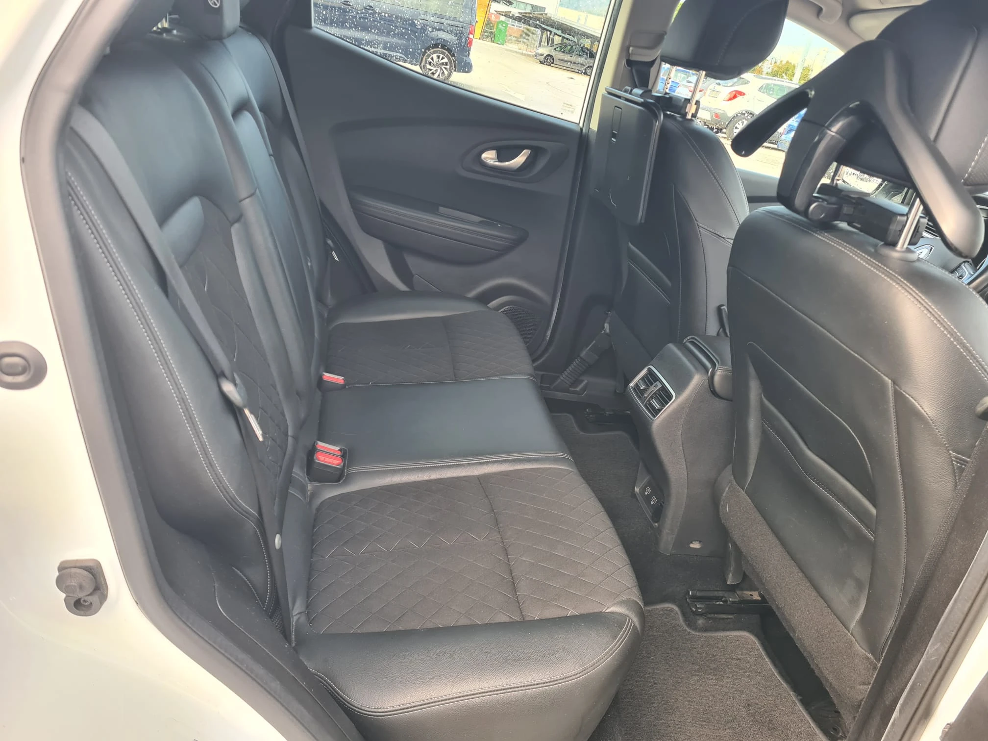 whatsapp_image_2026_01_14_at_08_20_55_3_1_1x